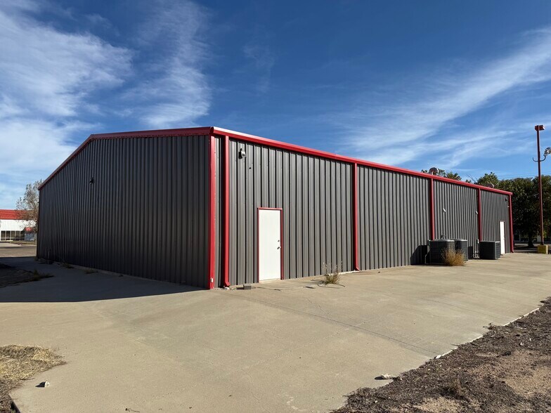 4001 Business Park Dr, Amarillo, TX à louer - Photo de l’immeuble – Image 2 sur 3
