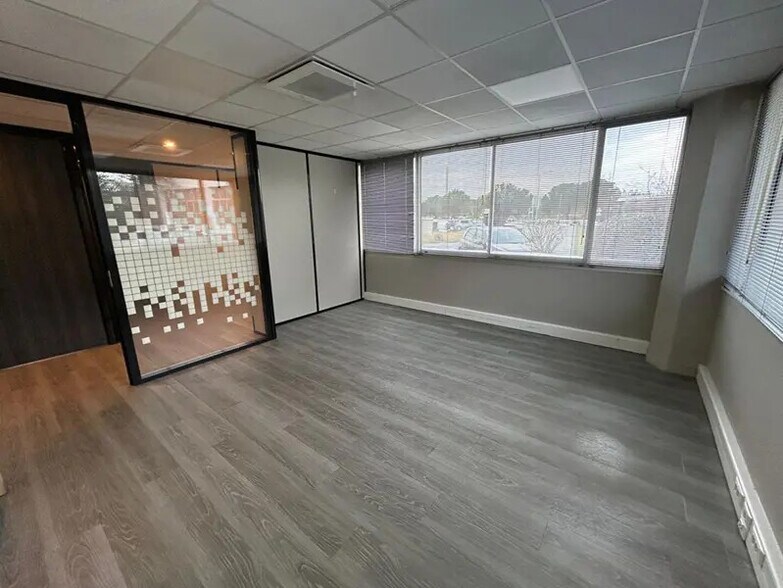 Bureau dans Mérignac à louer - Photo intérieure – Image 2 sur 9