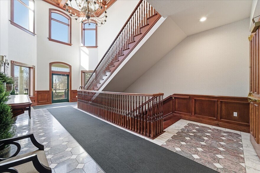 3550 N University Ave, Provo, UT à louer - Photo de l’immeuble – Image 2 sur 13