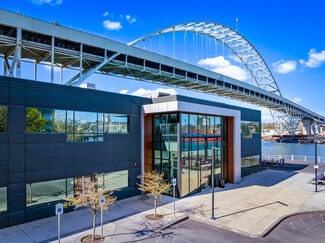 Plus de détails pour 1750 NW Naito Pky, Portland, OR - Bureau à louer