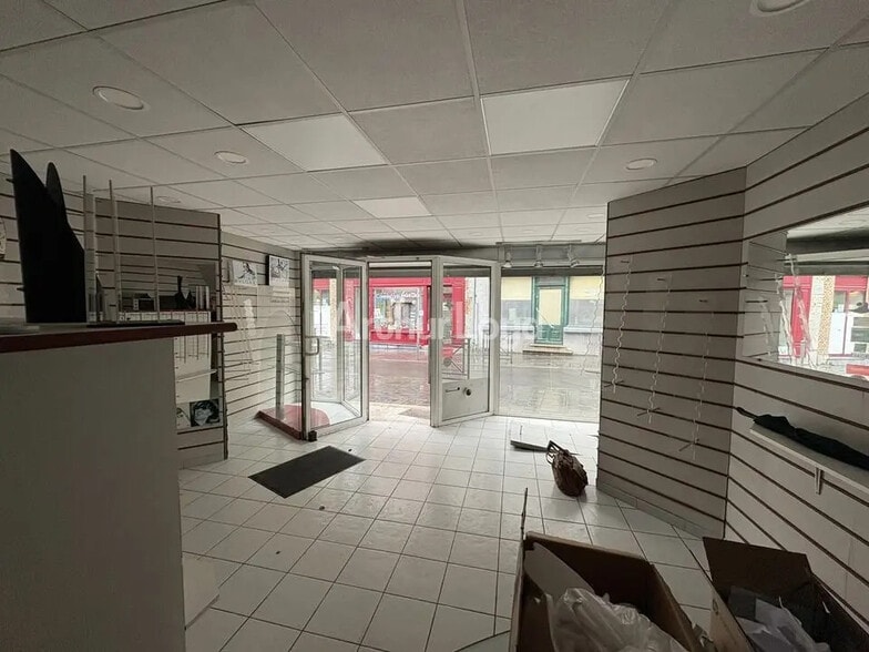Local commercial dans Givet à louer - Photo intérieure – Image 3 sur 4
