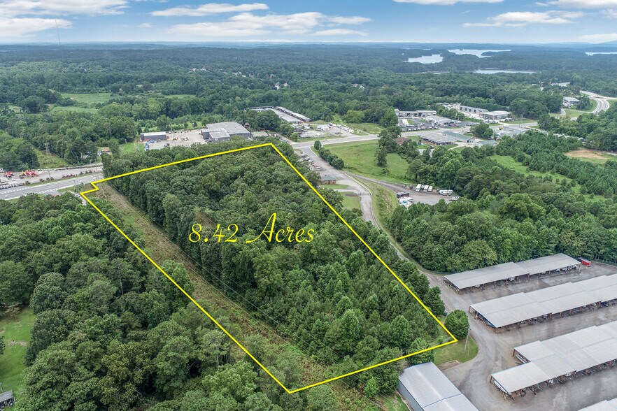 5989 Lanier Islands Pky, Buford, GA à vendre - Photo de l’immeuble – Image 2 sur 10