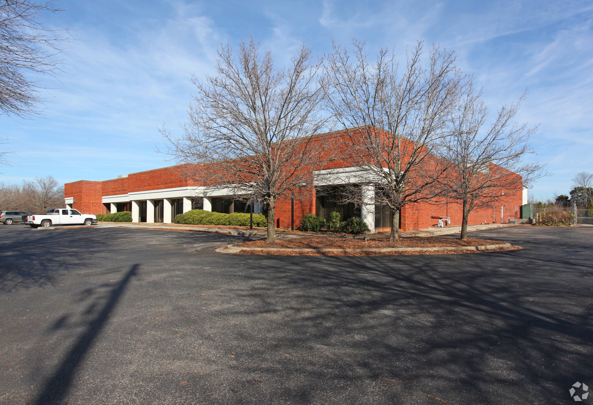 895 Martin Rd, Huntsville, AL à vendre Photo principale– Image 1 sur 14