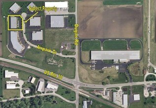 1016 Airpark Dr, Sugar Grove, IL - VUE AÉRIENNE  vue de carte - Image1