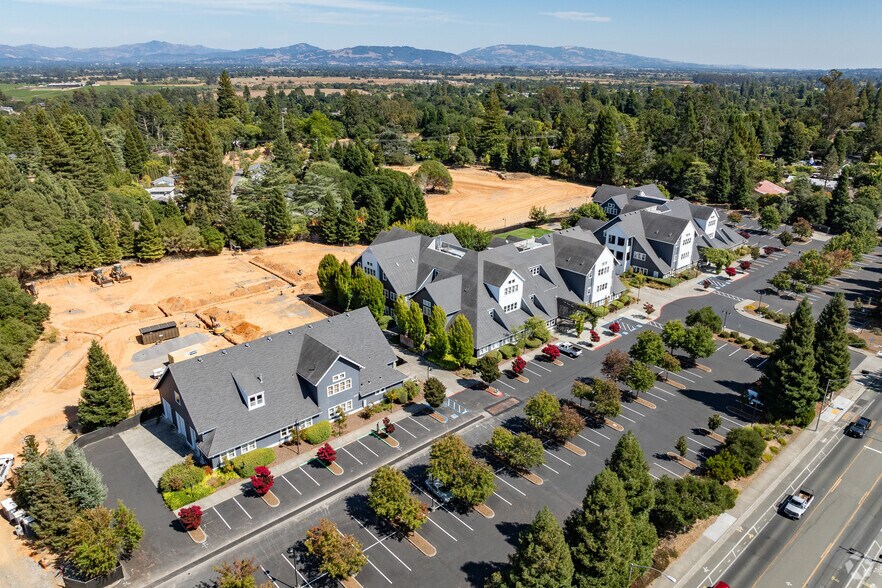 1005 Gravenstein Hwy, Sebastopol, CA à vendre - Aérien – Image 3 sur 4