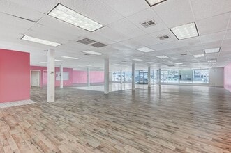 119 S Water St, Henderson, NV à vendre Photo intérieure– Image 1 sur 1