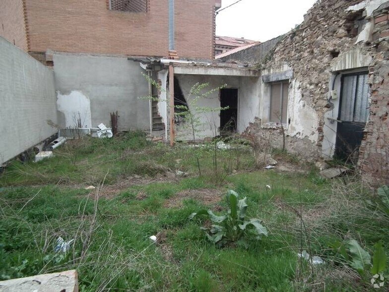 Terrain dans Pedrezuela, Madrid à vendre - Photo de l’immeuble – Image 3 sur 8