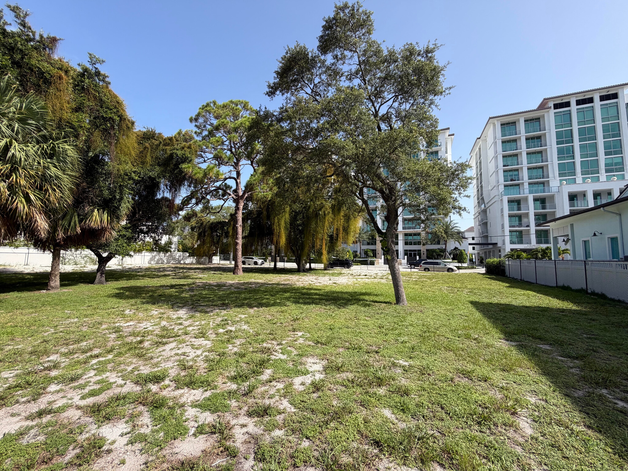 450 E Royal Palm Rd, Boca Raton, FL à vendre Photo principale– Image 1 sur 11
