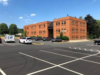 Plus de détails pour 1 Regency Dr, Bloomfield, CT - Bureau à louer
