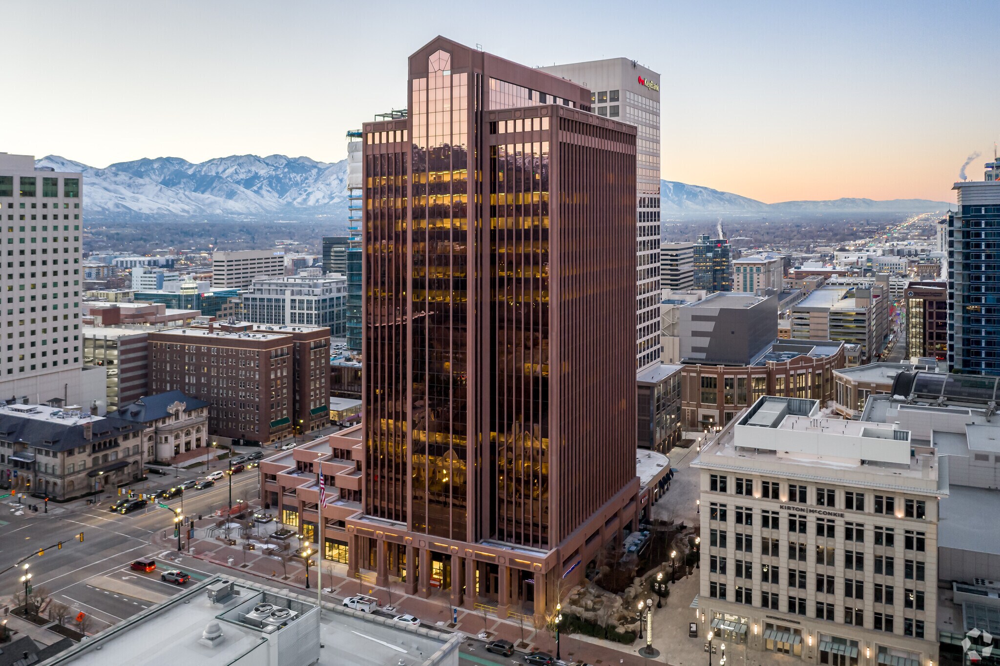 60 E South Temple, Salt Lake City, UT à louer Photo principale– Image 1 sur 5