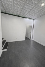 2372 McDonald Ave, Brooklyn, NY à louer Photo intérieure– Image 2 sur 8