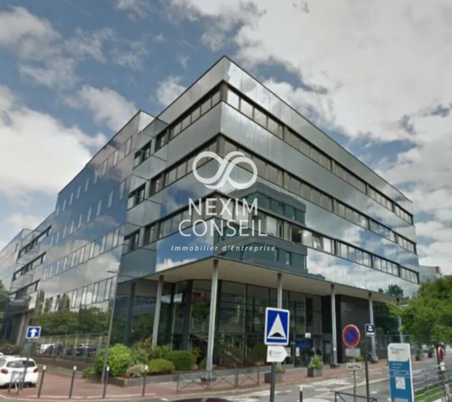 Espace de coworking dans Cergy à louer Photo de l’immeuble– Image 1 sur 12