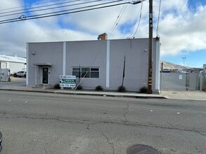 320 Victory Ave, South San Francisco, CA à louer Photo intérieure– Image 1 sur 9