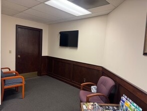 201 E 5900 S, Murray, UT à louer Photo intérieure– Image 2 sur 28