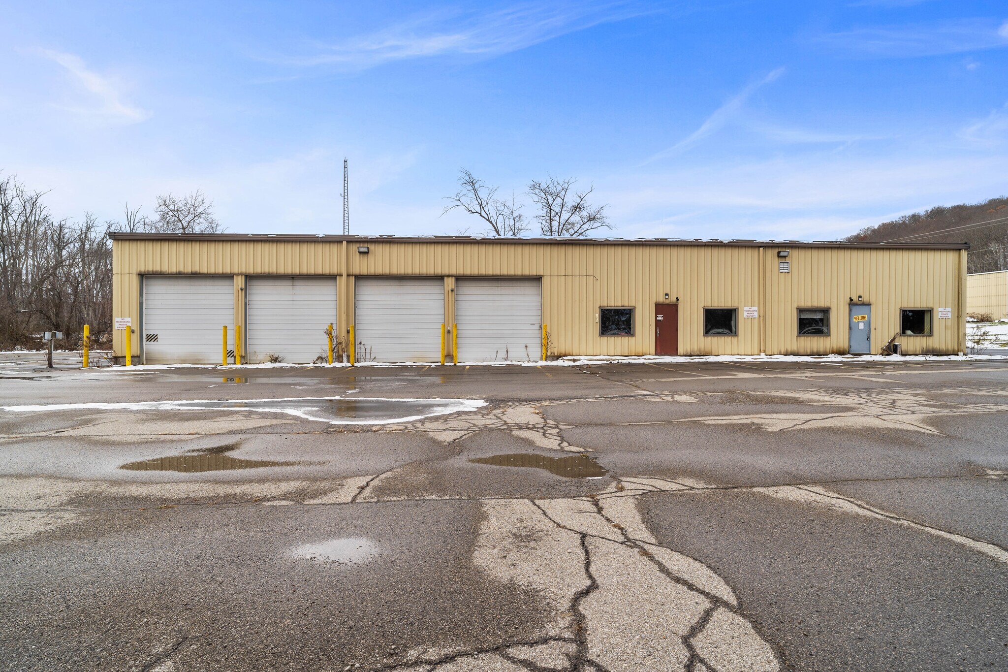 139 McKinney Rd, Titusville, PA à vendre Photo de l’immeuble– Image 1 sur 8