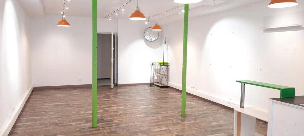 Local commercial dans Tours à louer - Photo intérieure – Image 1 sur 2