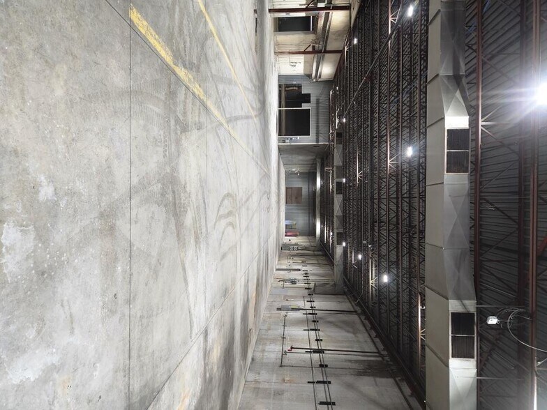 N160 W19170 Sherman Rd, Jackson, WI à vendre - Photo de l’immeuble – Image 2 sur 16