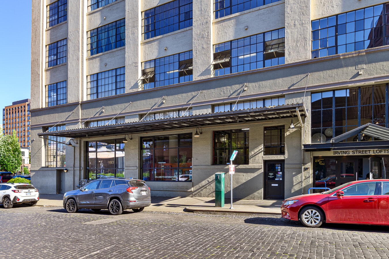 1314 NW Irving St, Portland, OR 97209 - Lot 101 - - Photo intérieure - Image 2 of 40
