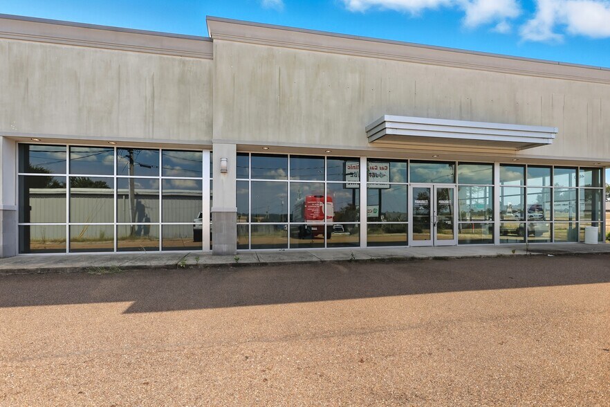 4680 I-55 N Frontage Rd, Jackson, MS à louer - Photo de l’immeuble – Image 2 sur 27