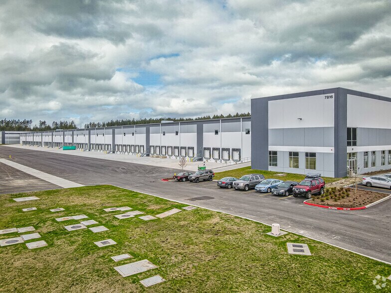 7816 Hawks Prairie Rd NE, Lacey, WA à louer - Photo de l’immeuble – Image 2 sur 5