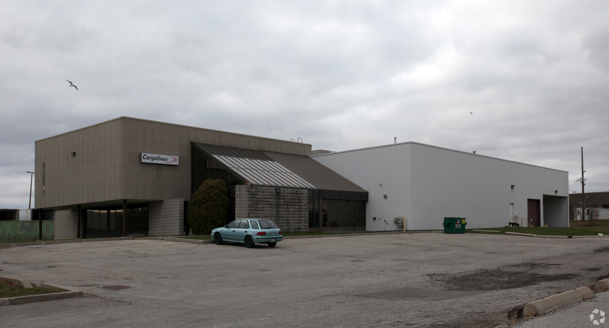 6 Baker Rd, Brampton, ON à louer Photo principale– Image 1 sur 13