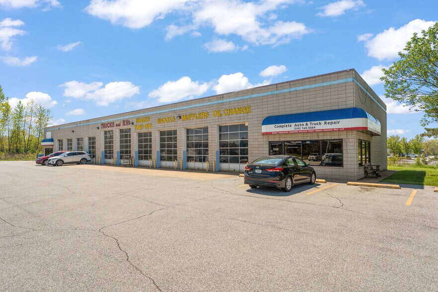 5843 Us-6, Portage, IN à vendre - Photo de l’immeuble – Image 2 sur 35