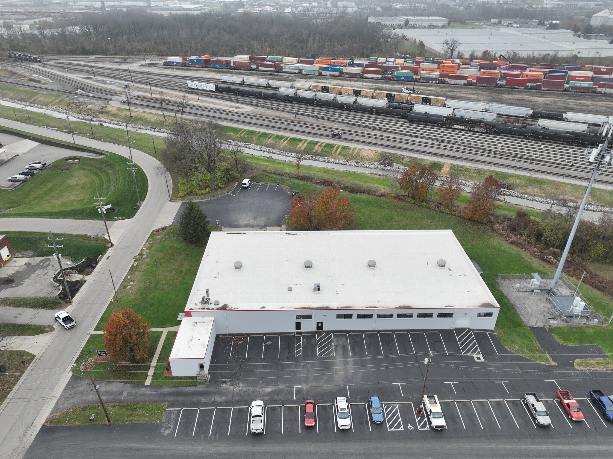 3100 Exon Ave, Cincinnati, OH à louer Photo de l’immeuble– Image 1 sur 7