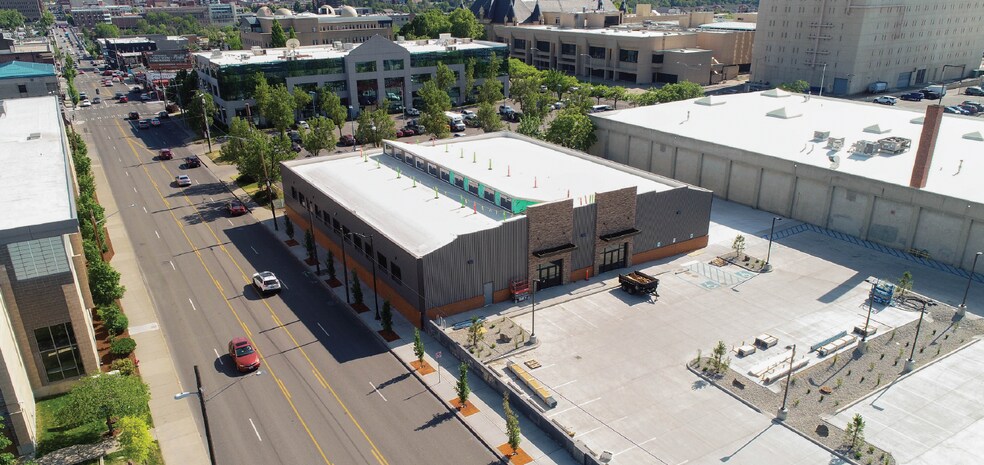 1023 N Monroe St, Spokane, WA à louer - Photo de l’immeuble – Image 1 sur 7