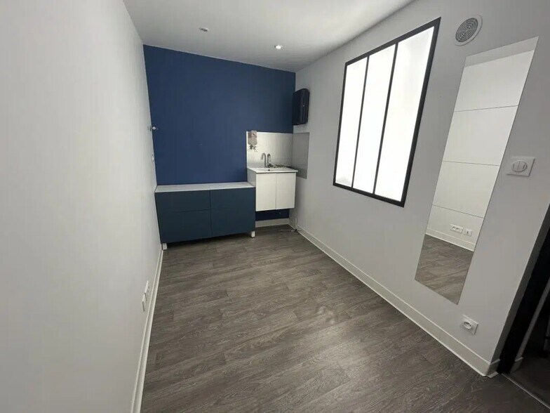 Local commercial dans Nantes à louer - Photo intérieure – Image 1 sur 5