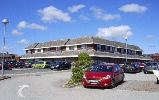 Ambrose Lloyd Centre, Mold à louer - Photo de l’immeuble – Image 3 sur 3