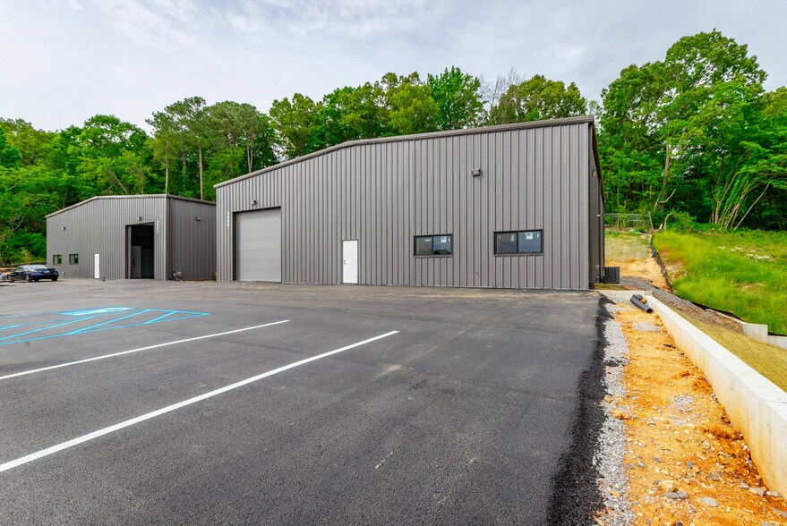 3906 Caine Ln, Chattanooga, TN à vendre - Photo de l’immeuble – Image 3 sur 17