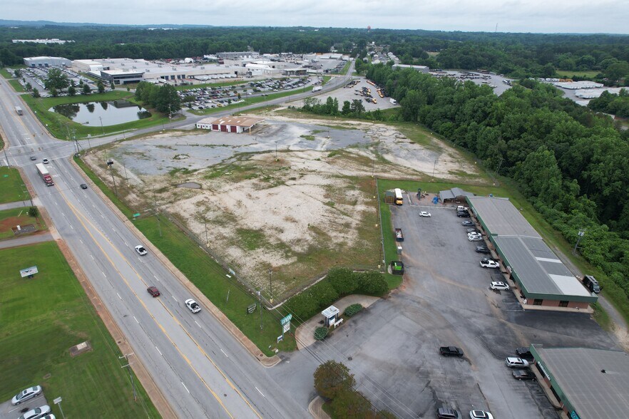 452 Hyatt St, Gaffney, SC à louer - Photo de l’immeuble – Image 2 sur 4