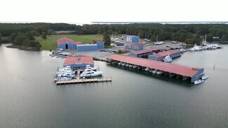 Plus de détails pour 18691 General Puller Hwy, Deltaville, VA - Spécialisé à vendre