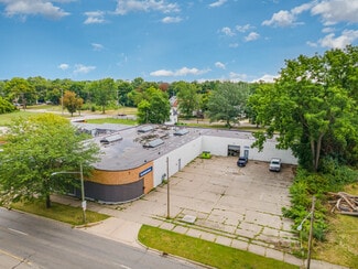 Plus de détails pour 1322 E Genesee Ave, Saginaw, MI - Industriel/Logistique à vendre