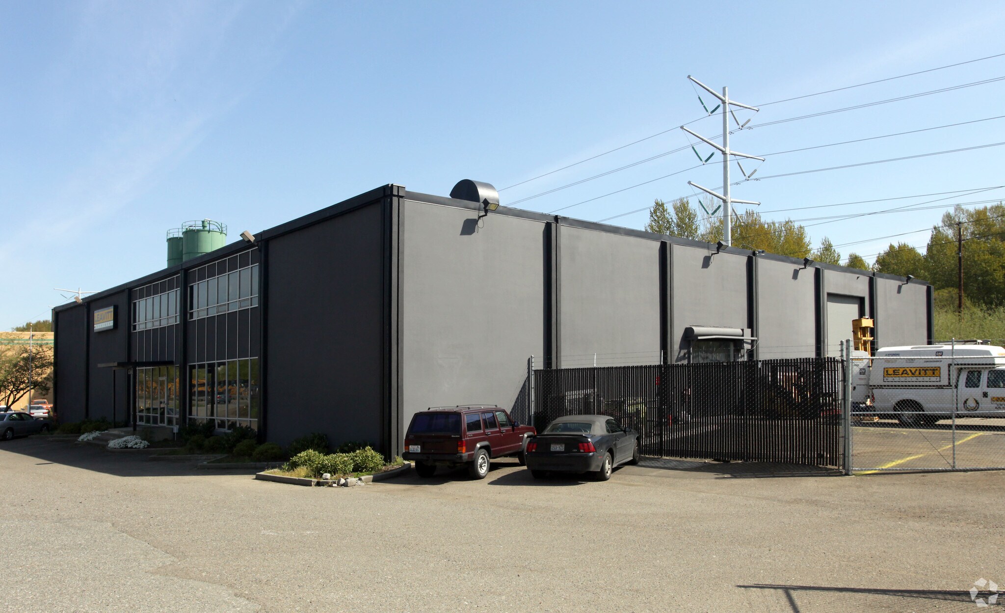 17300 W Valley Hwy, Tukwila, WA à vendre Photo principale– Image 1 sur 5