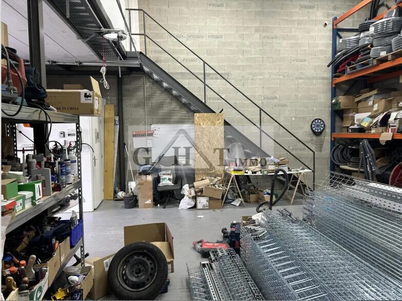 Industriel/Logistique dans Gennevilliers à louer - Photo de l’immeuble – Image 2 sur 5