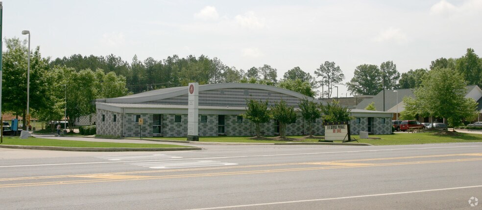 6727-6729 Deerfoot Pky, Trussville, AL à louer - Photo de l’immeuble – Image 3 sur 6