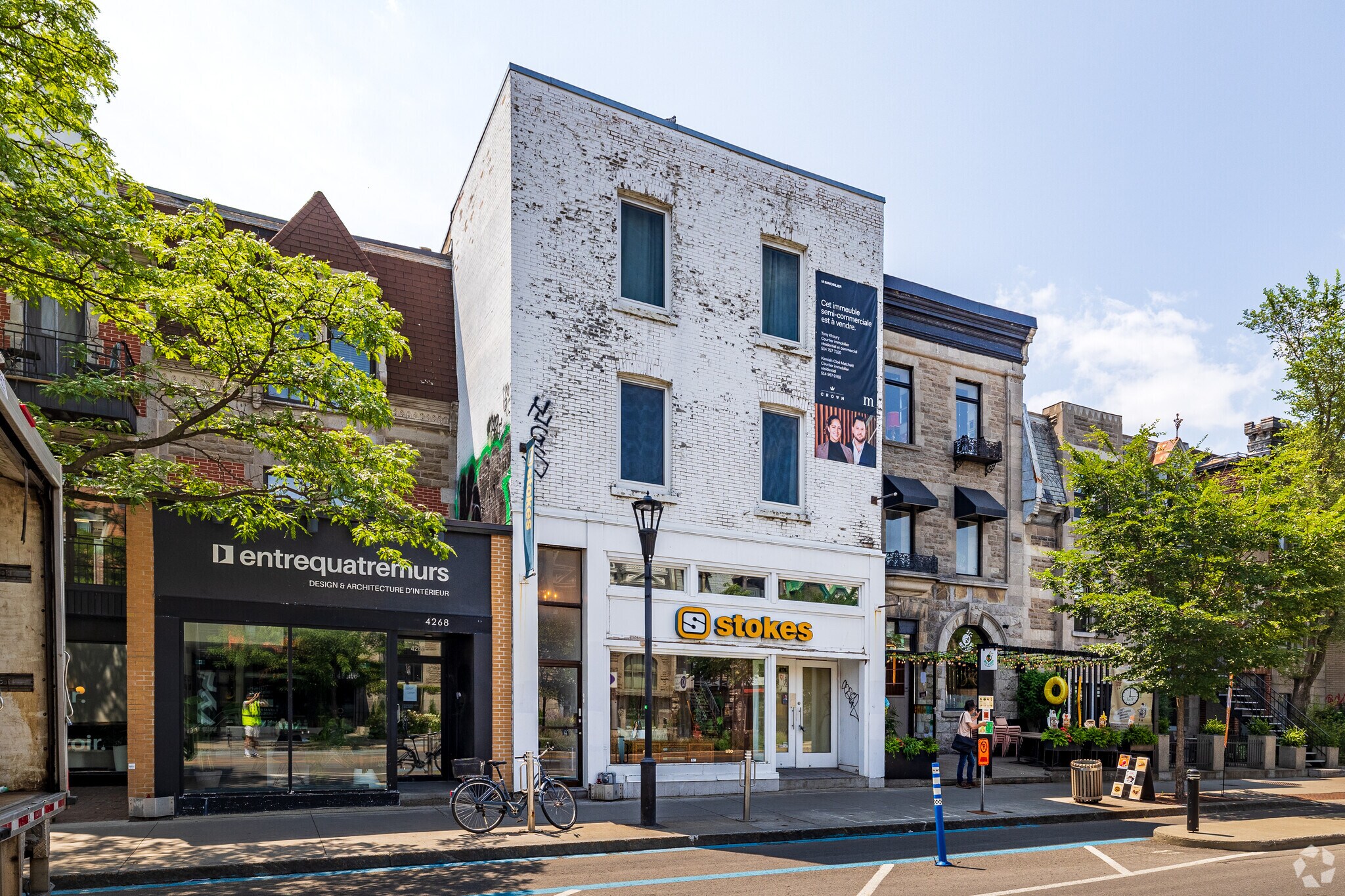 4276-4278 Rue Saint-Denis, Montréal, QC à louer Photo principale– Image 1 sur 5