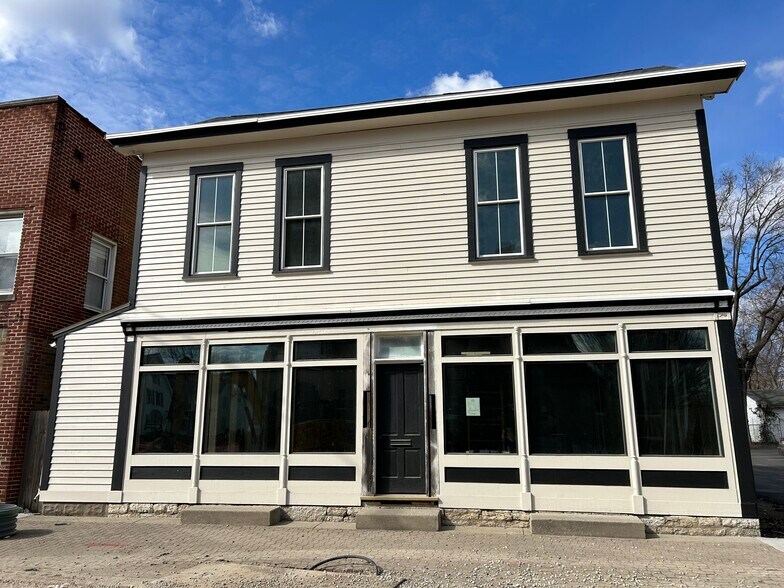 449 S Main St, Franklin, OH à louer - Photo de l’immeuble – Image 1 sur 4
