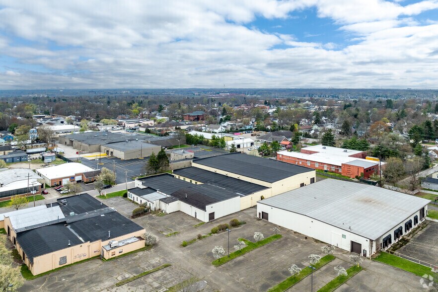 170-200 E Broadway Ave, Westerville, OH à louer - Photo de l’immeuble – Image 2 sur 14