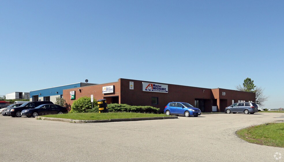 119 Pinebush Rd, Cambridge, ON à louer - Photo de l’immeuble – Image 3 sur 7