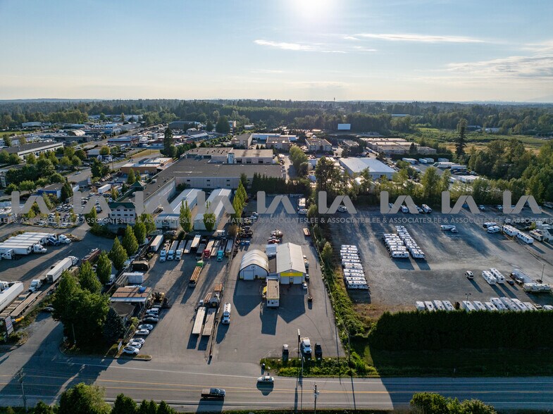 3265 264th St, Langley Twp, BC à vendre - Photo de l’immeuble – Image 3 sur 21