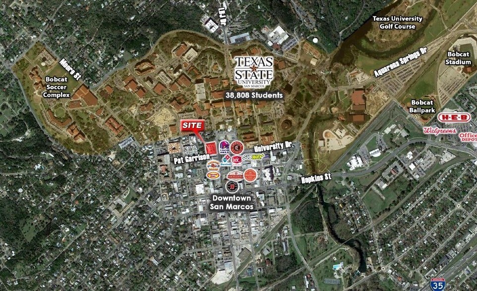 403 N Guadalupe St, San Marcos, TX à louer - Photo de l’immeuble – Image 3 sur 7