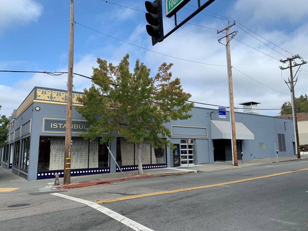 1009 E St, San Rafael, CA à louer Photo principale– Image 1 sur 4