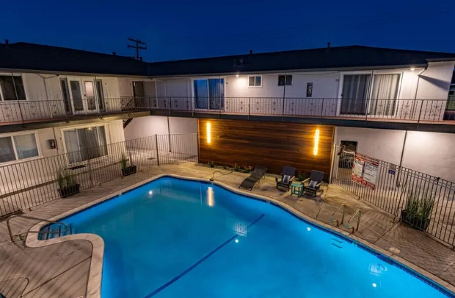 165 Monroe St, Santa Clara, CA à vendre - Photo de l’immeuble – Image 3 sur 11