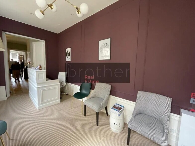 Bureau dans Bordeaux à louer - Photo de l’immeuble – Image 2 sur 5