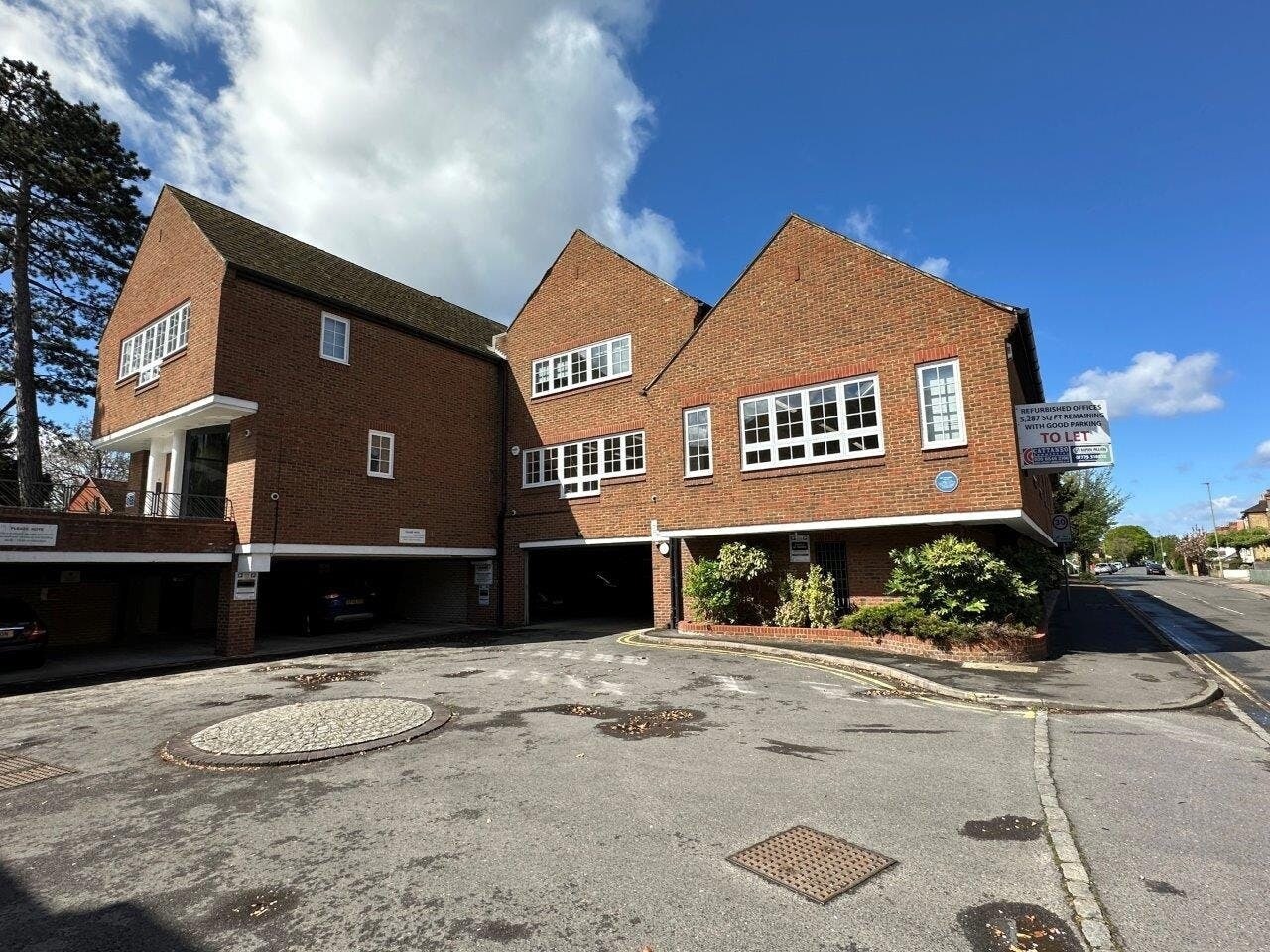 Summer Rd, Thames Ditton à louer Photo de l’immeuble– Image 1 sur 14