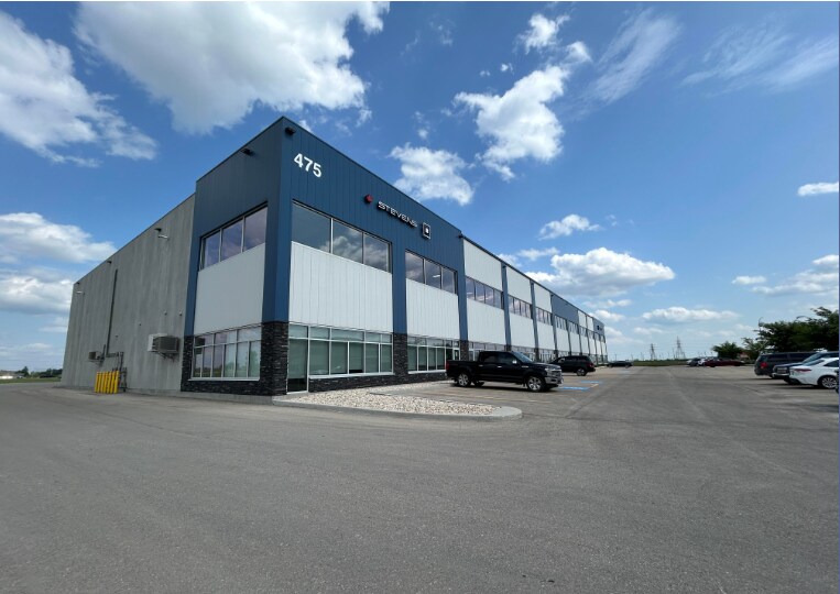 475 De Baets St, Winnipeg, MB à louer - Photo principale – Image 1 sur 1