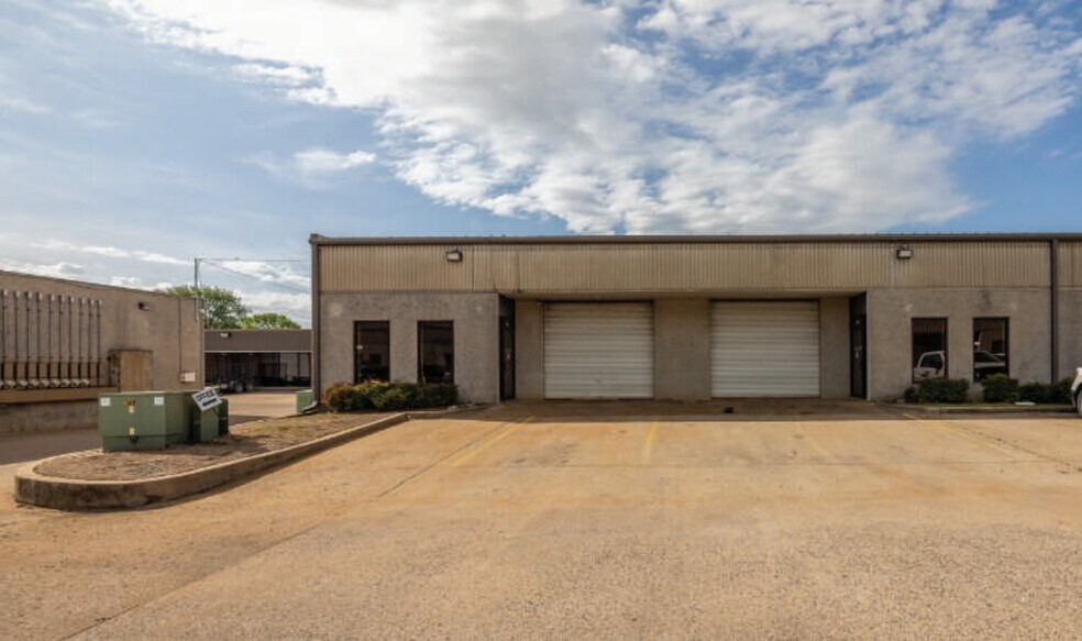 6333 S Peoria Ave, Tulsa, OK à vendre - Photo de l’immeuble – Image 3 sur 10