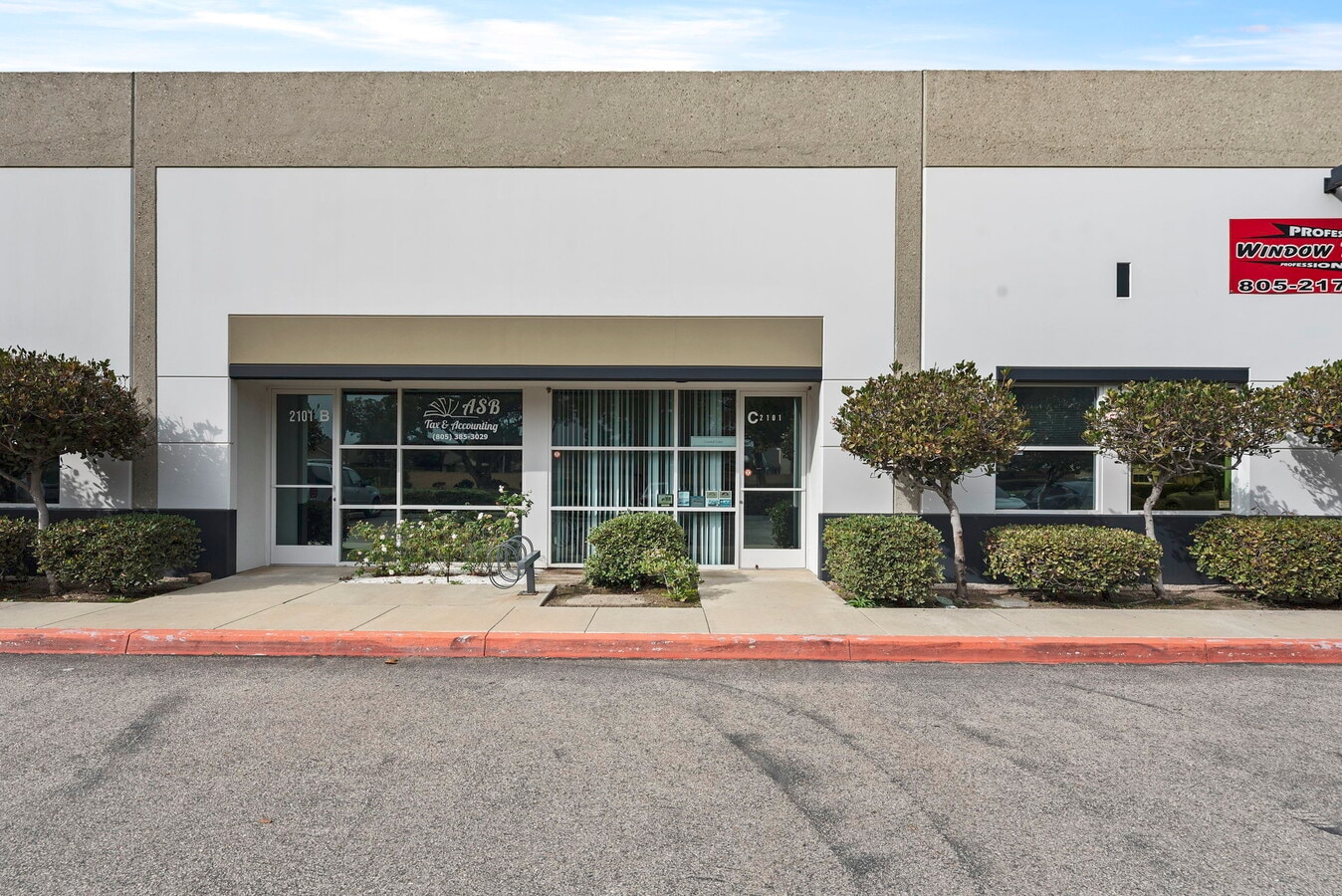 2101 S Rose Ave, Oxnard, CA 93033 - Lot C -  - Photo intérieure - Image 1 of 10